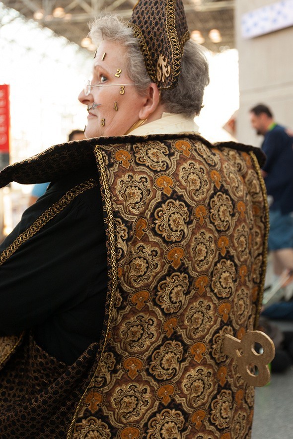 cosplaysleepeatplay:    Cogsworth , Beauty and The Beast. New York Comic Con 2015