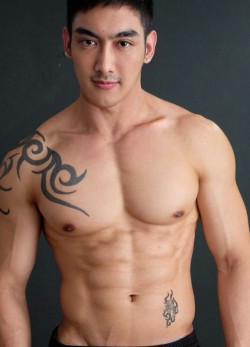 Viva!Asian hunks!