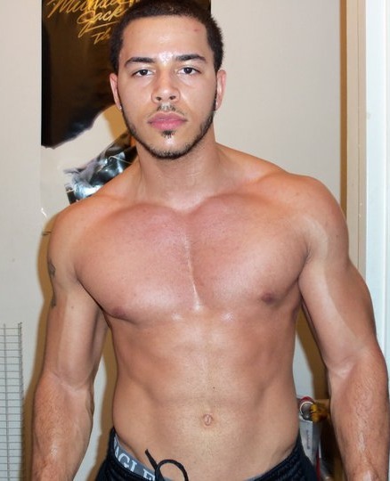 savvyifyanasty:  dyedclothes:  sweat…  &gt; my god yesss  Follow me @ savvyifyanasty.tumblr.com