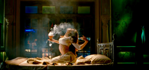 brownlovewitch:Goliyon Ki Raasleela Ram-Leela (2013) dir. Sanjay Leela Bhansali