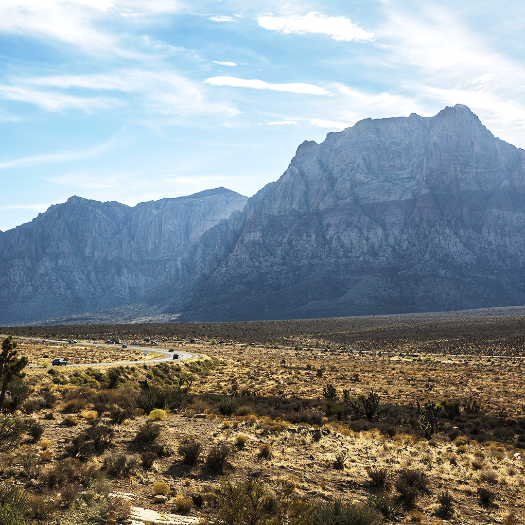 lasvegas:Fresh air, fresh persepective. ⛰ Red Rock gives going out in Vegas a