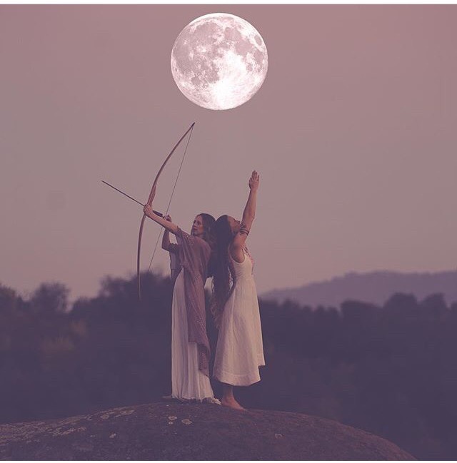 loveage-moondream:Happy Strawberry Moon