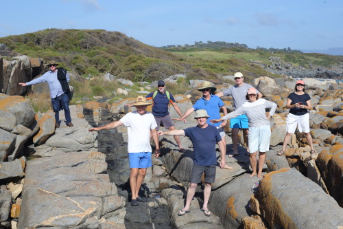 2021: When you meet up with your Sydney Uni geology mates from 40 yrs ago for a weekend and end up f