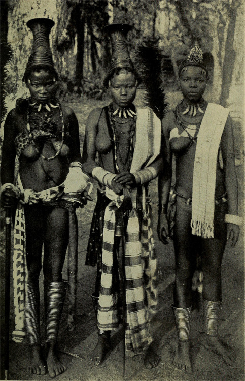 XXX nativefunkk:  Three Igbo women and details photo