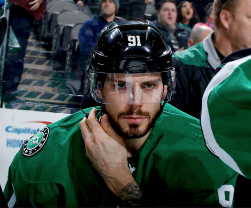 beegreeny: Montreal Canadiens v Dallas Stars - Jan. 4 Focused and ready to hit the ice for the Team,