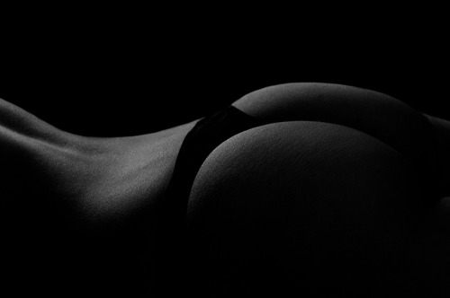 nalggotas:  B&W Butts by Peter Nielsen adult photos