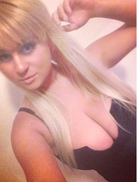 Instaboobsnbutts