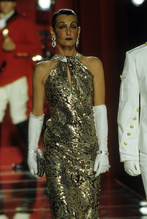 lelaid:Benedetta Barzini at Christian Dior Haute Couture F/W 2000