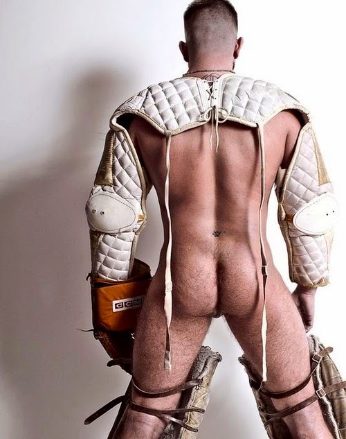 10.000 Butts You Must See Before You Die