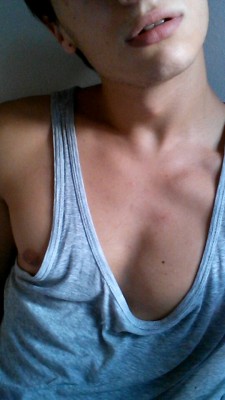 mrmrjuanman:  cuntchita:  nip slips are art  the cutest/hottest