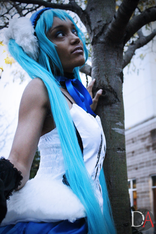 Nekocon 18 PhotoshootHatsune Miku (2020 version) from VocaloidCosplayer: Ashley SamuelsPhotographer: