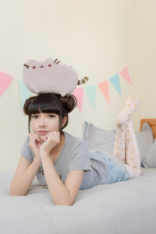  • Photography: fanored • Model: maysakaali & pusheenPusheen themed photoshoot! I really love th