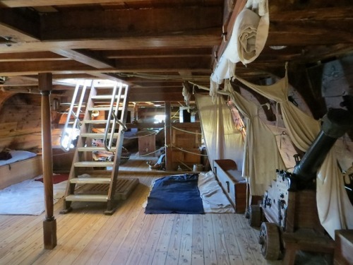 petercmartucci:Three small Ships,  the Susan Constant, Godspeed, and Discovery arrived at James