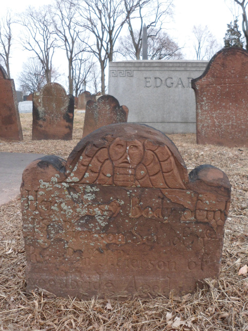 The graves of Esther Brown, Thomas Edgar, Robart Hude Esq, David Stewart, Mary Pierson, (illegible) 