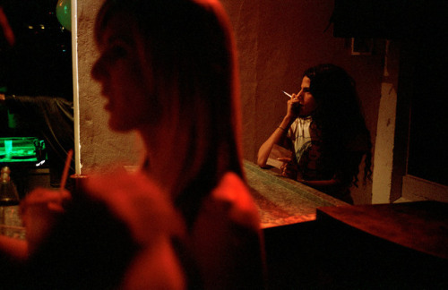 ritsual:Patrick Zachmann, Buenos Aires. Young people partying in a night club. 2003.