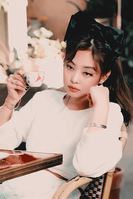 Bucheon Electric Generator — Jennie x Chanel Coco Crush ♡ W Korea Making  Film