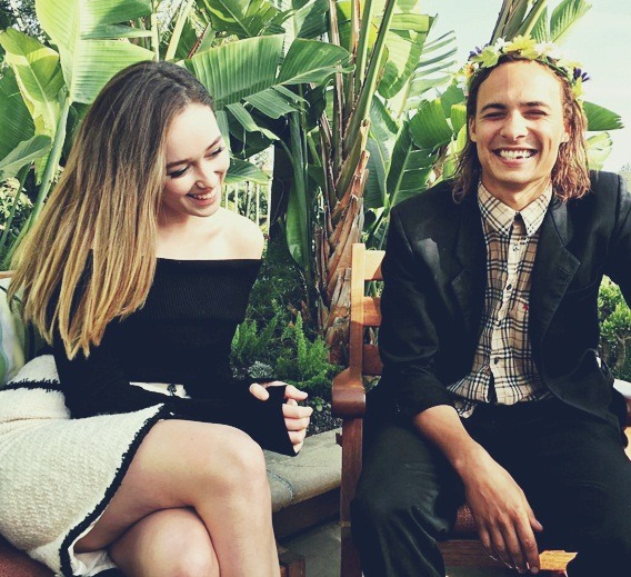 Fear Begins Here, Alycia DebnamCarey and Frank Dillane.