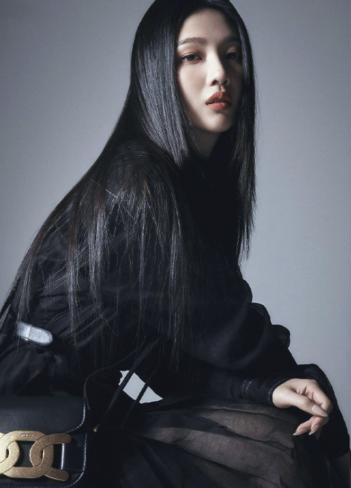 imyourjoyy:JOY   ♡  The pictorial in Vogue Korea Magazine 2021 September Issue