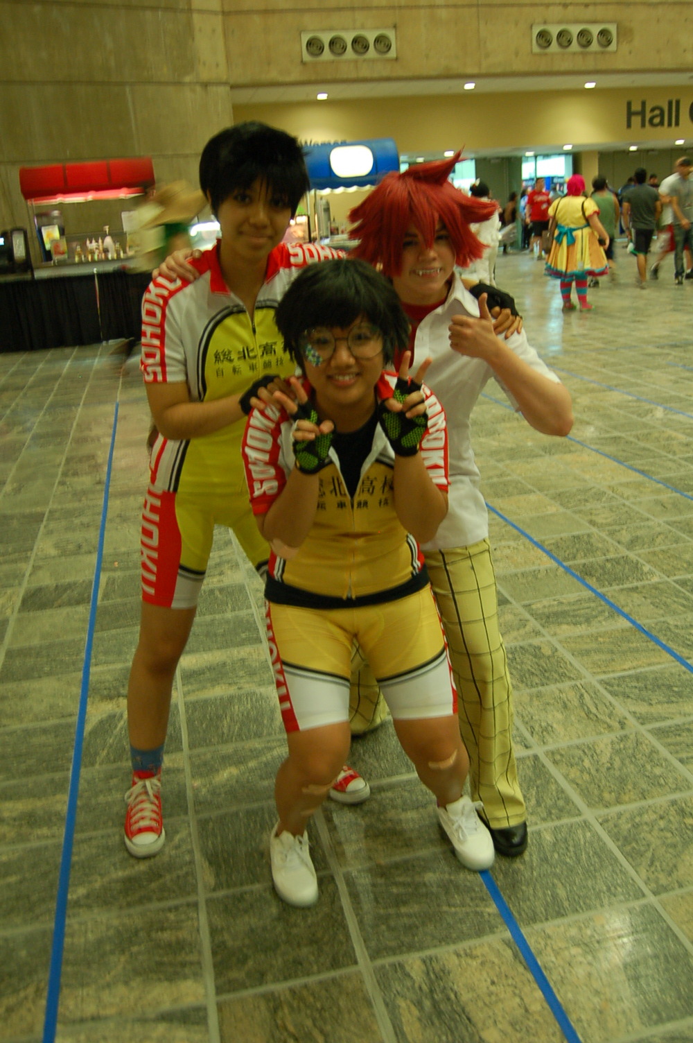 7enma:  all the yowamushi pedal cosplayers i took pictures of at otakon! if you see