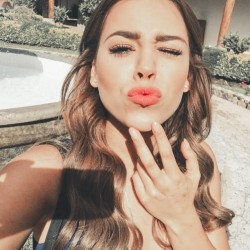 Voir un profil - Narcissa Castillo 1431259f1dd5474286d3cdba243ff492b34376ad