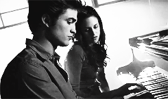 eastofedenn-blog:  “… then his fingers flowed swiftly across the ivory, and the