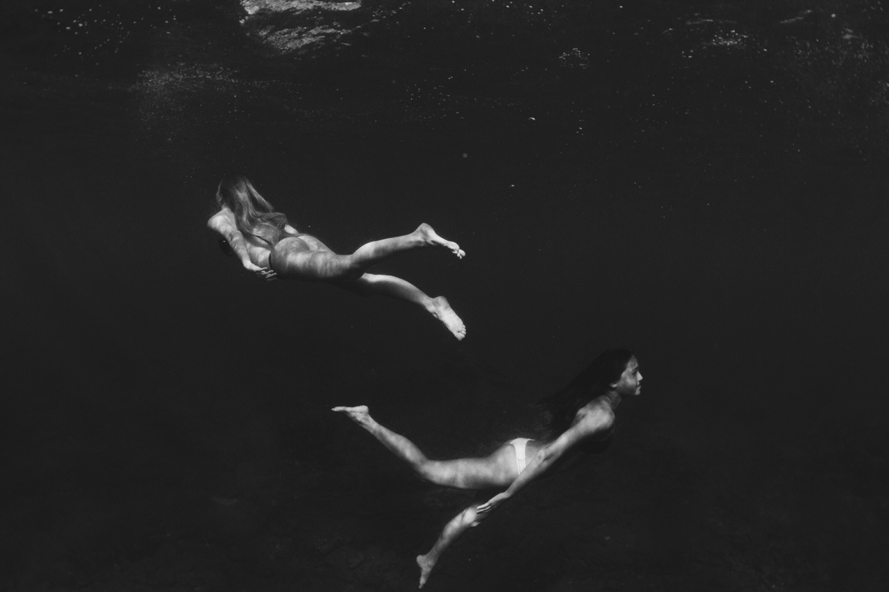 z-o-l-a:  swimmin into the dark