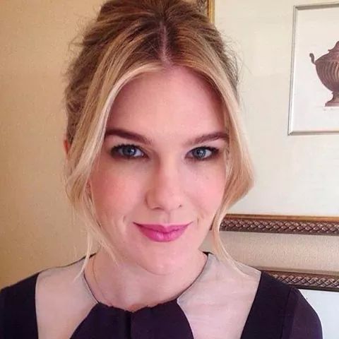 Porn photo vansatan:  * lily rabe * beautiful *