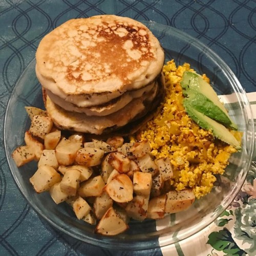 Breakfast for dinner #chefboyardtiff #blackvegan #vegan