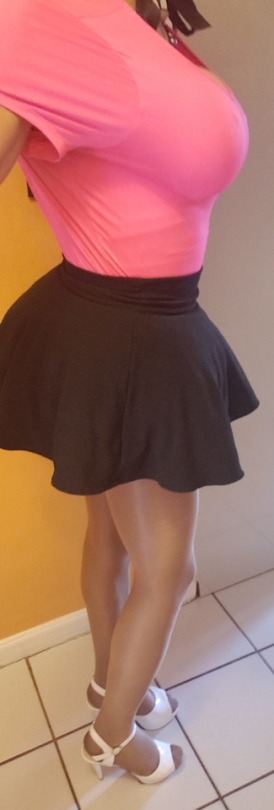 evecrossdreessing:  babysissyfaggotwhore:       This is how I spend most of my days - in my natural attire and look☺😊😋   Hot ❤❤❤❤ 