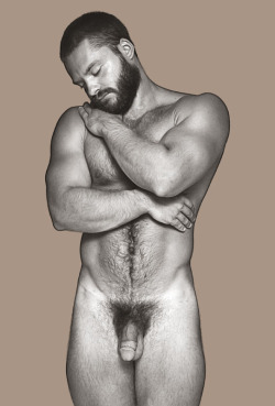 statuscut:  B&amp;W really highlights his dark to light two-toned circumcised dick.