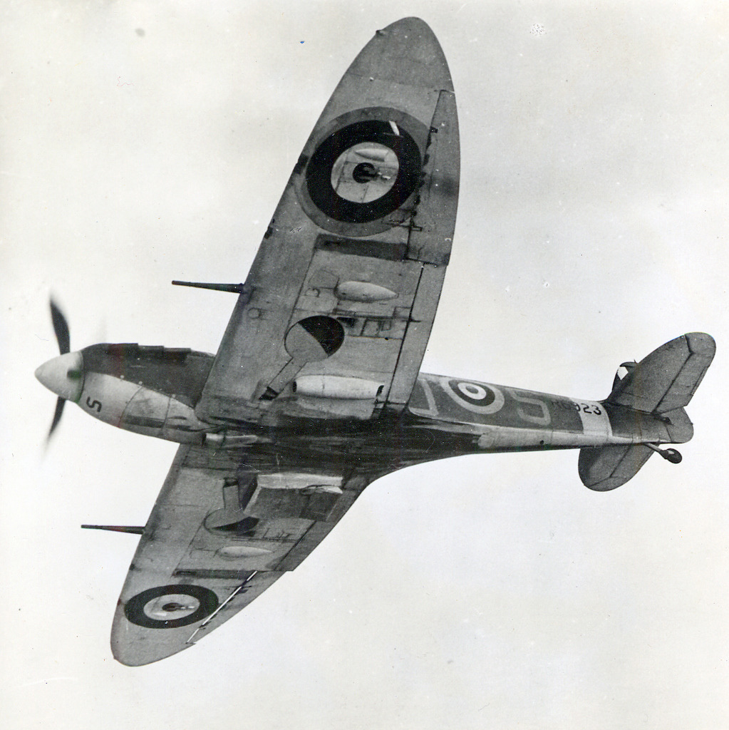 tanks-a-lot:  Supermarine Spitfire