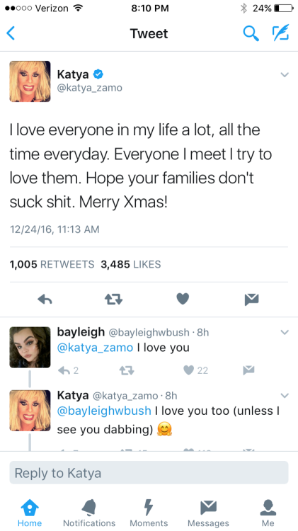 katyasgoodwig:Christmas wishes from Katya 💖