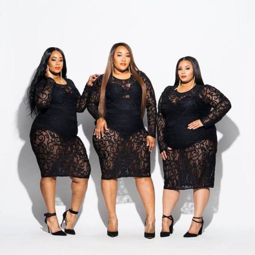 ofthespiritqueen:www.curvecultureboutique.com Models (FROM LEFT TO RIGHT) @keshia_kmora is wearing a