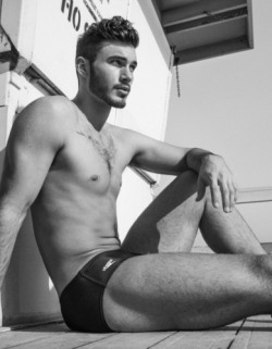 hotfamousmen:    Michael Yerger  