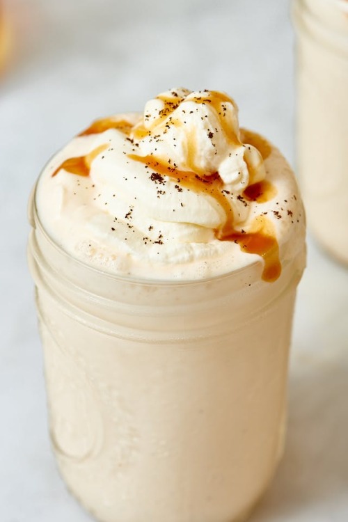 ransnacked:  boozy caramel milkshake | the adult photos