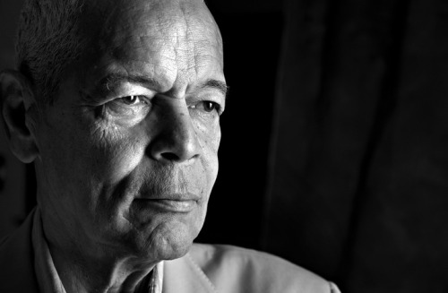 fishingboatproceeds:  Julian Bond died yesterday. Bond was a co-founder of the Student Nonviolent Coordinating Committee (SNCC) and the Southern Poverty Law Center. In the early 1960s, he dropped out of college to work on voter registration drives in
