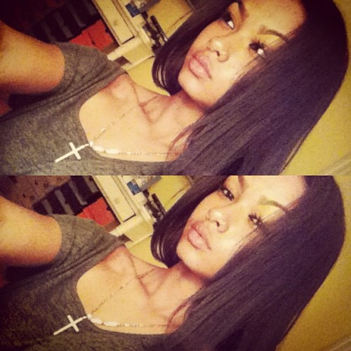 rriii-indialove:  “The India Love Glare" 