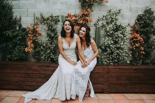 beautiful-brides-weddings:Katie &amp; Velinda via @dancingwithherweddings