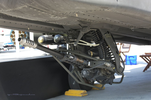 rocketumbl:  AH-64D 