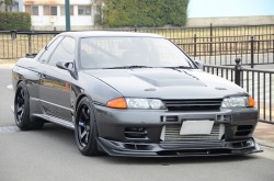 jasonkha:  R32 on Volk TE37s. 