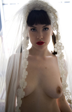 weddingdayerotica:  .