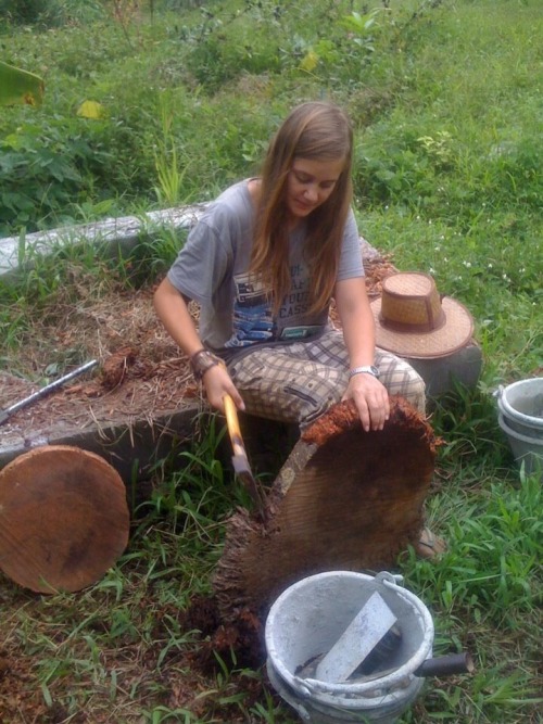 My girlfriend’s creating a hut to make porn pictures