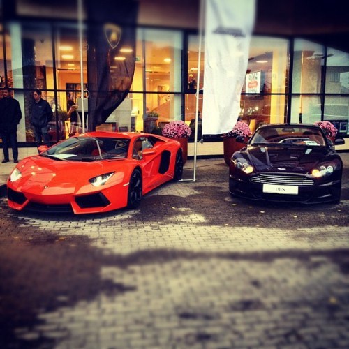 kiss-meyou-fool:  lemme-holla-at-you:  http://lemme-holla-at-you.tumblr.com/  x