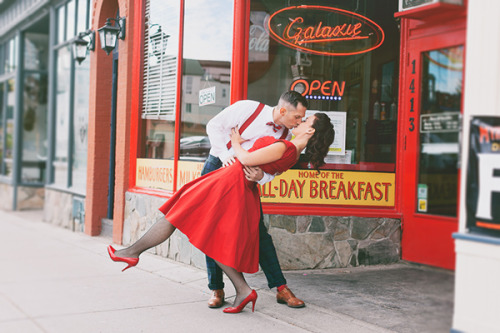 alxbngala:    Jennifer & JasonE Calgary Wedding Photography by Nicole Sarah 
