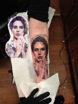 fuckyeahtattoos:  My Lana Del Rey portrait