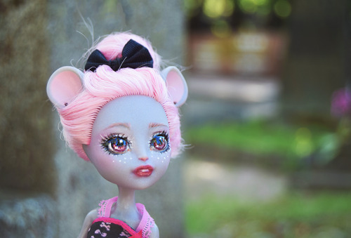 mouscedes king doll