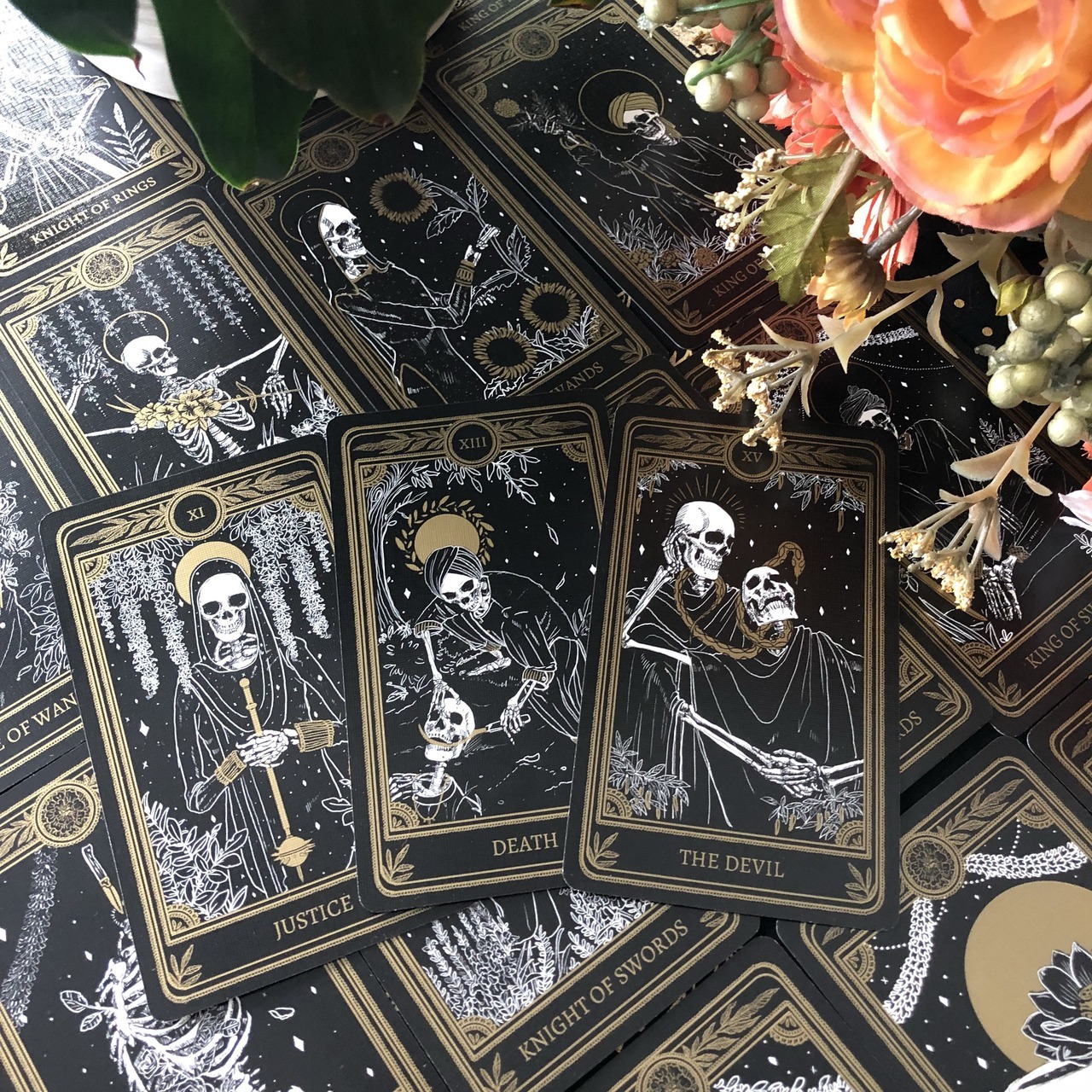 musterni-illustrates: The Marigold Tarot by Amrit Brar. shop | instagram 