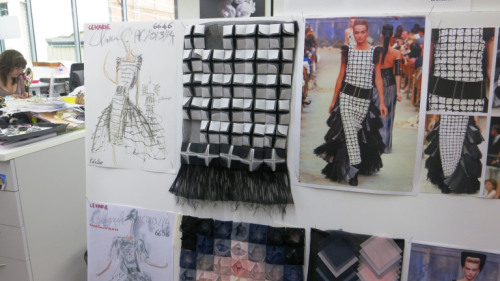 More pics from Lemarié and Couture notebook meet Chanel couture. www.couturenotebook.com