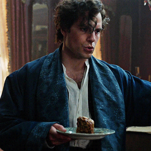HENRY CAVILLas Sherlock Holmes In Enola Holmes 2 (2022)