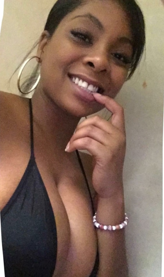 princejazziedad:DeliciouslySexy. Scrumptious. Curvy. BootiDelicious Ma. Ms Queen_Ameliah